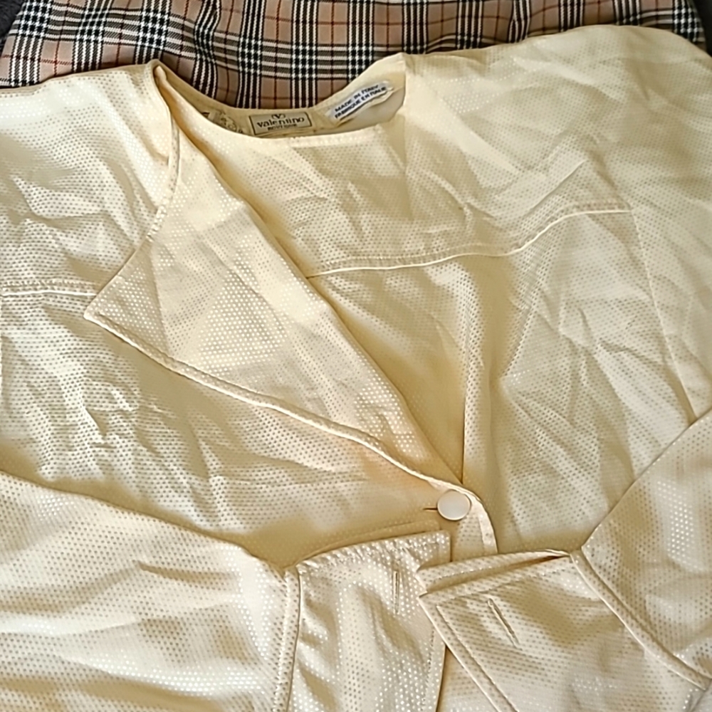 Valentino Boutique Cream Long Sleeved Blouse